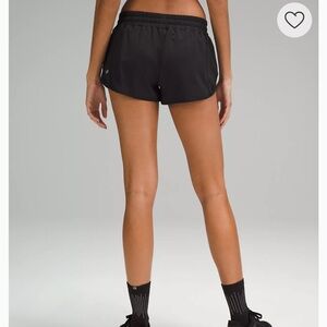 Lululemon Athletic Black Women's Shorts size 2 EUC